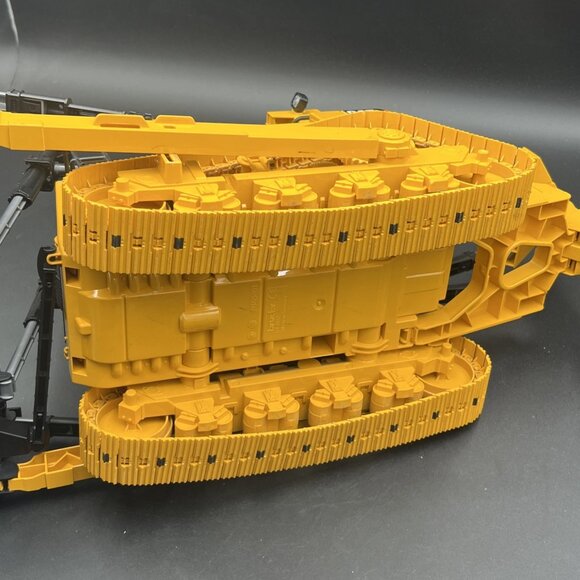 Bruder 02453 Cat® Large Track Dozer 24.12.12 - Used - Picture 13 of 13